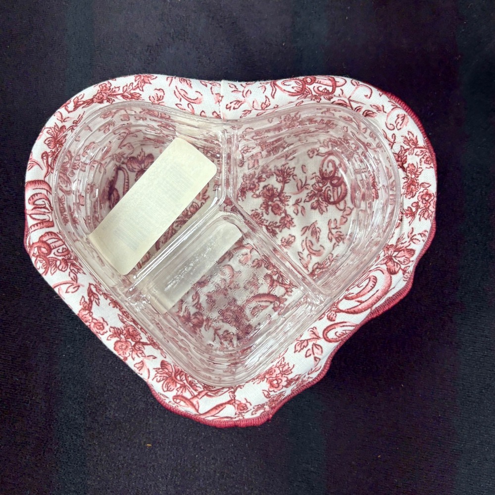 Longaberger 2000 Little Love Red Sweetheart Baskets‎ & Heart to Heart Stand Set - Picture 11 of 16